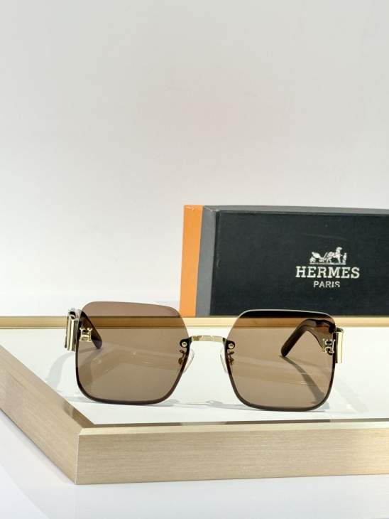 Picture of Hermes Sunglasses _SKUfw70119389fw